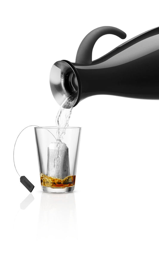EVA SOLO VACUUM JUG BLACK GLOSSY 1 L